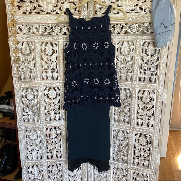 ✨ NWOT CHLOE navy guipure dress - Picture 12 of 13
